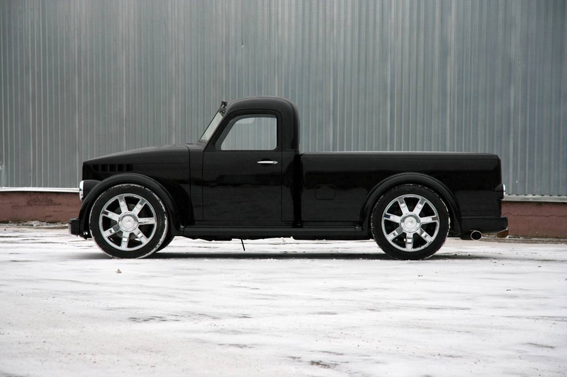 Illustration for article titled GAZ-51 Custom: Russians Make A Cadillac Escalade EXT Hot!